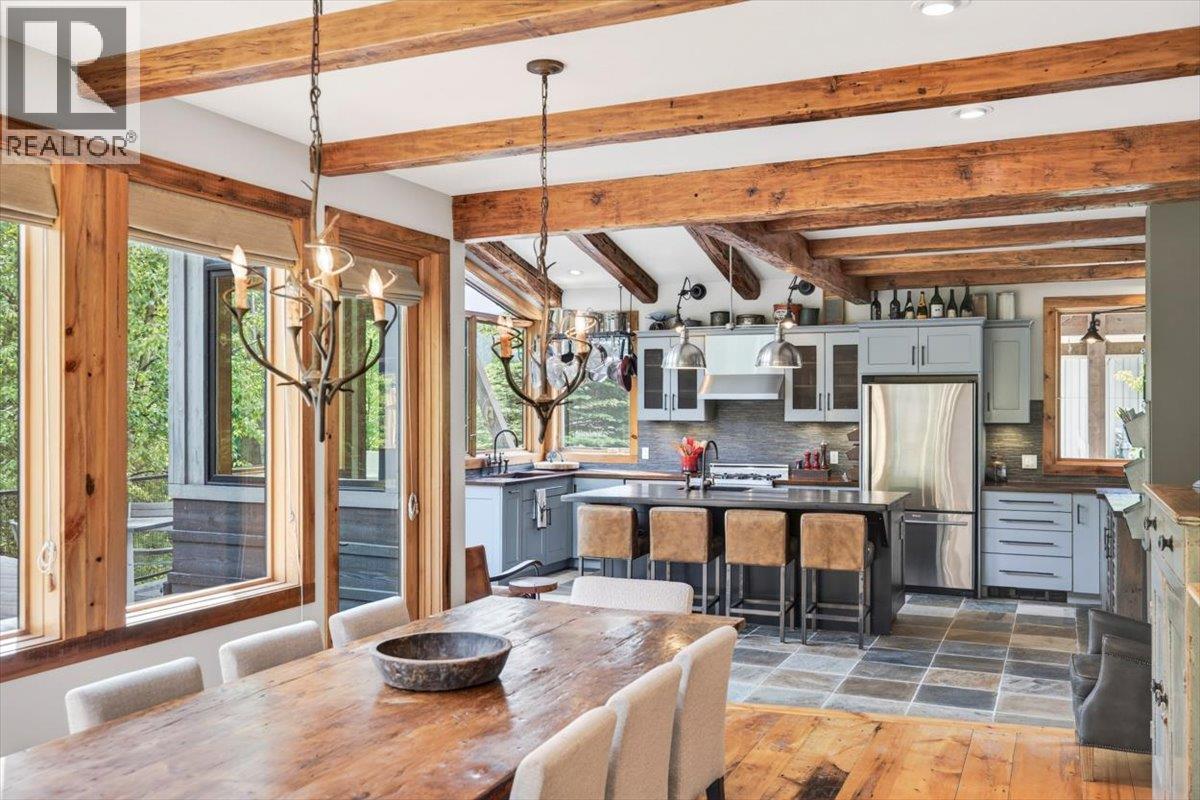 470 Canyon Trail - 30