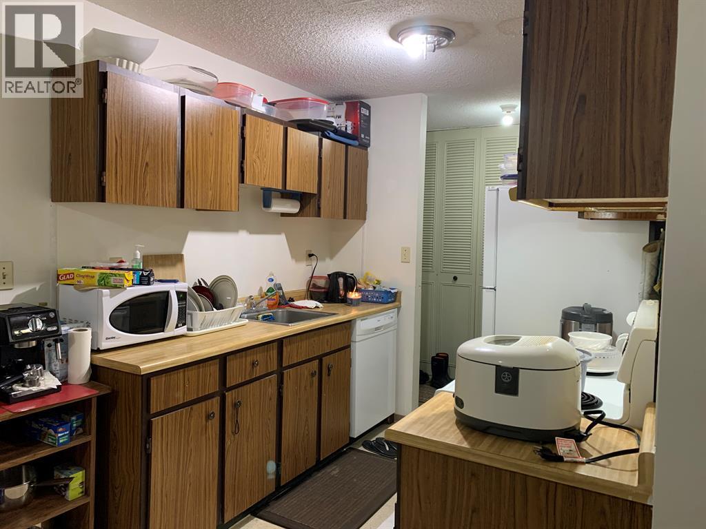 #211 5317 5 Avenue - 2