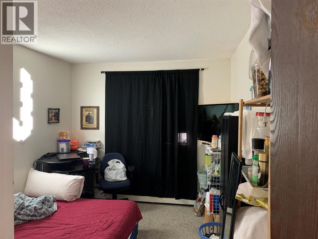 #211 5317 5 Avenue - 10