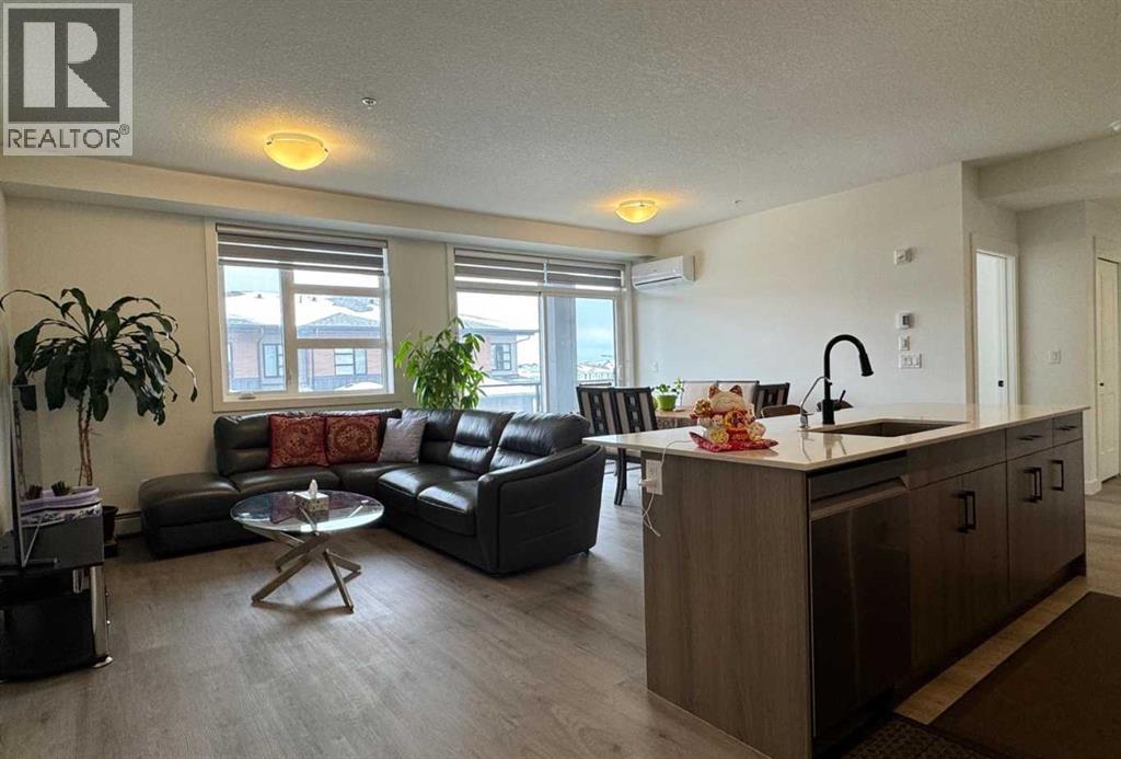 #1207 55 Lucas Way NW - 2