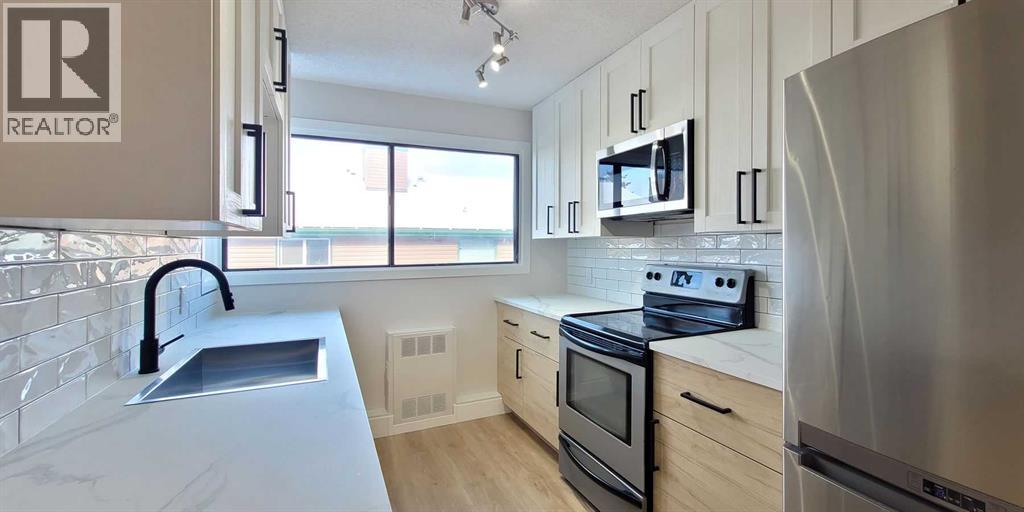 #29 2400 15 Street SW - 2