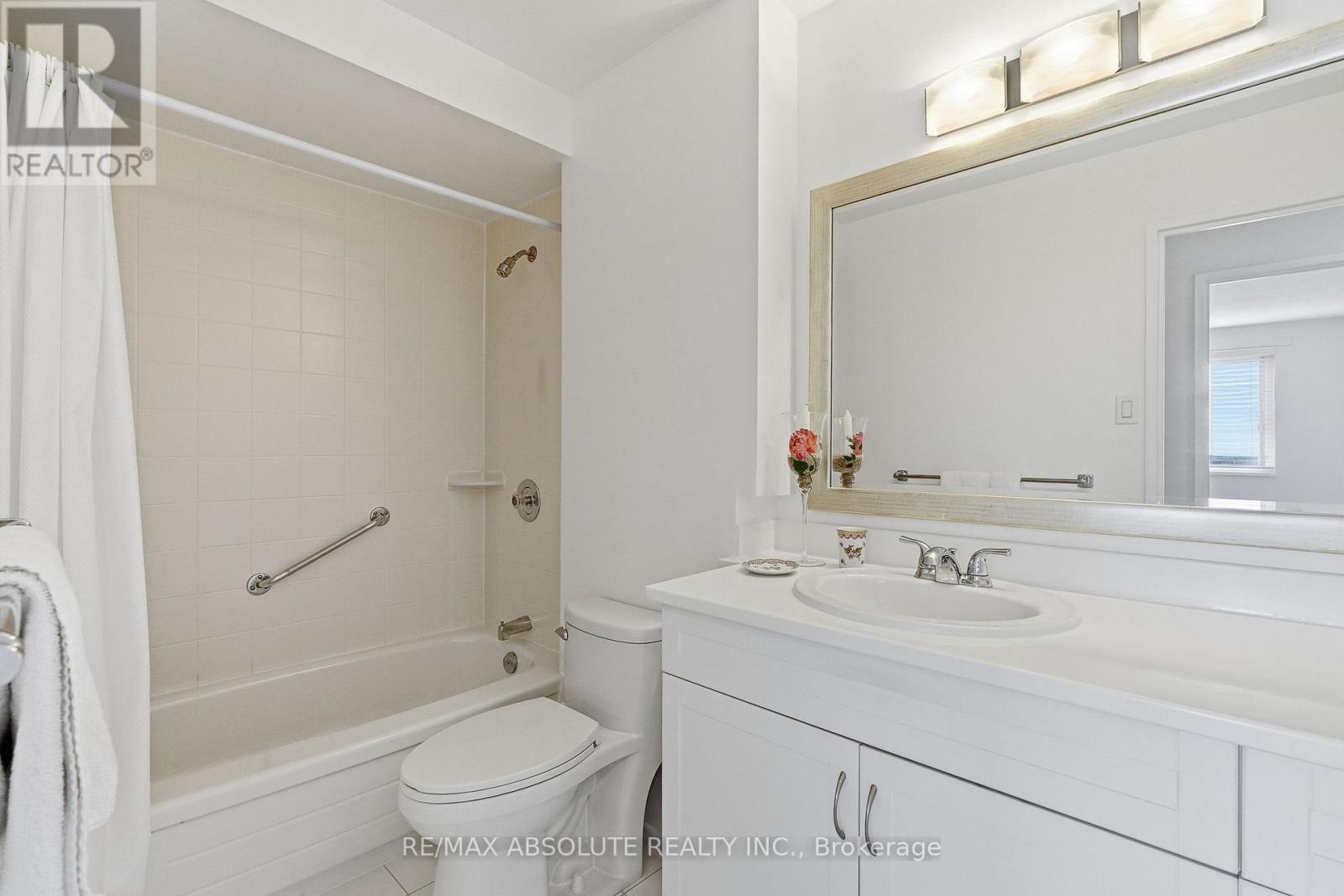 #1010 915 ELMSMERE ROAD - 20