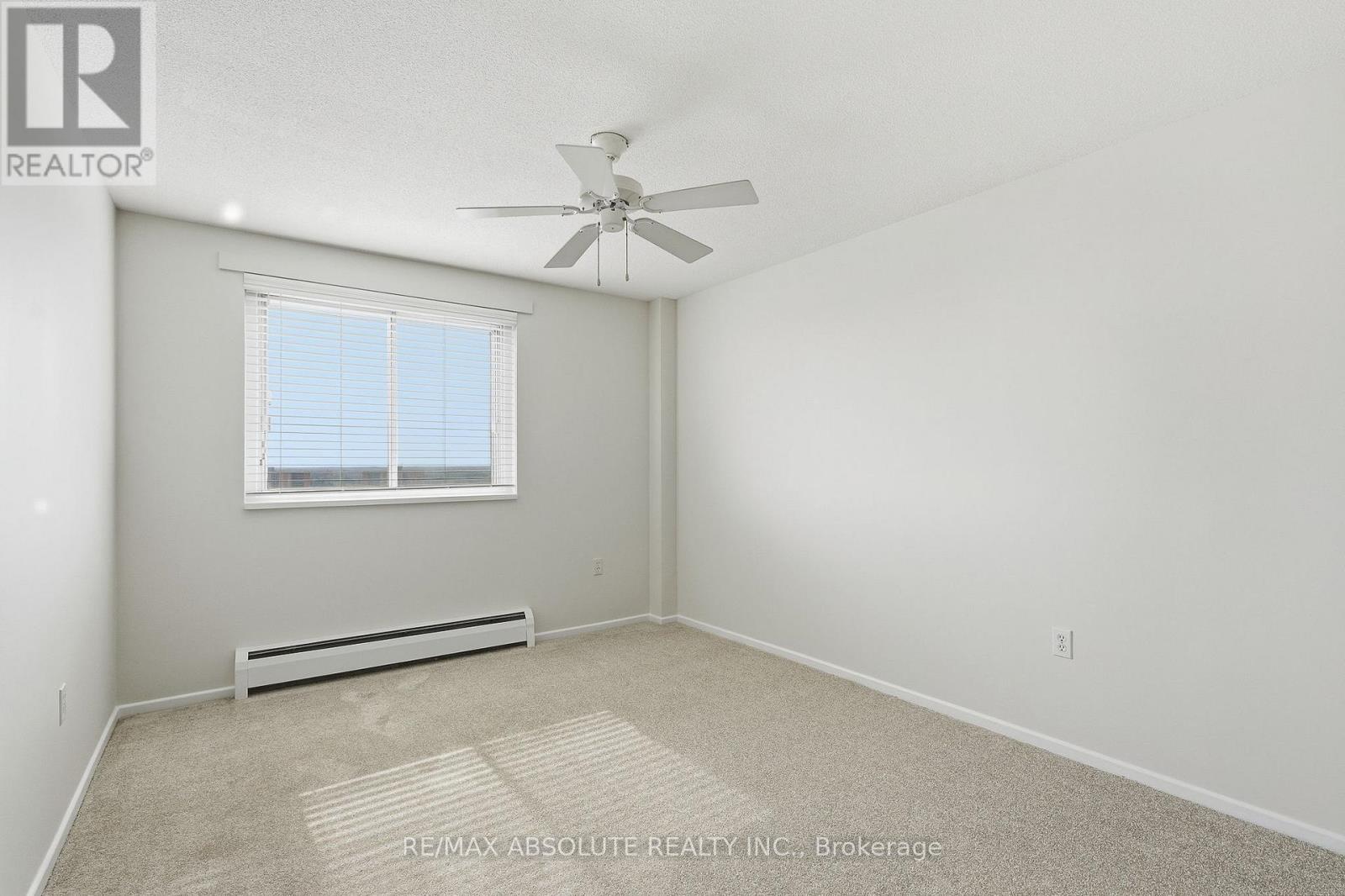#1010 915 ELMSMERE ROAD - 21