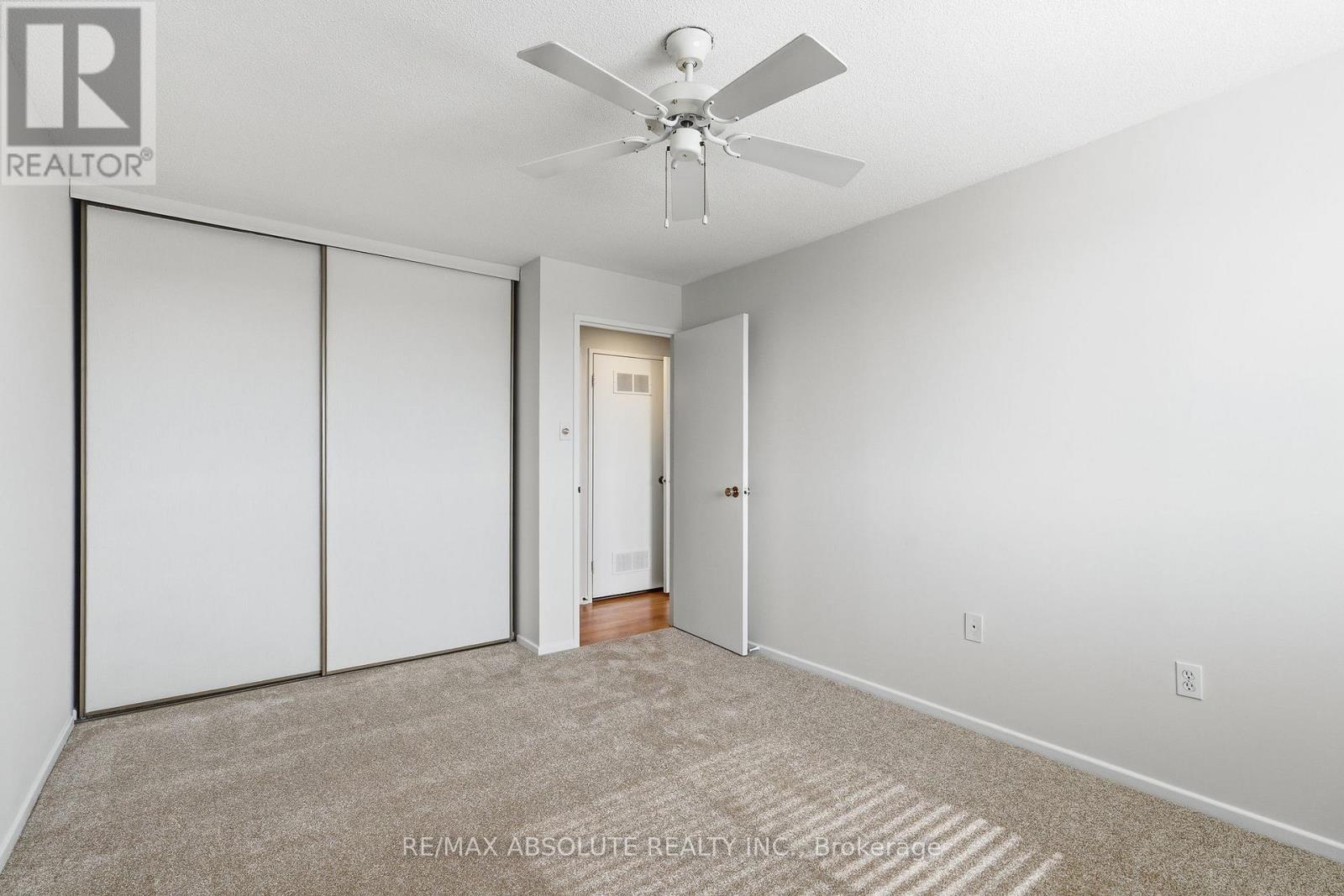 #1010 915 ELMSMERE ROAD - 22