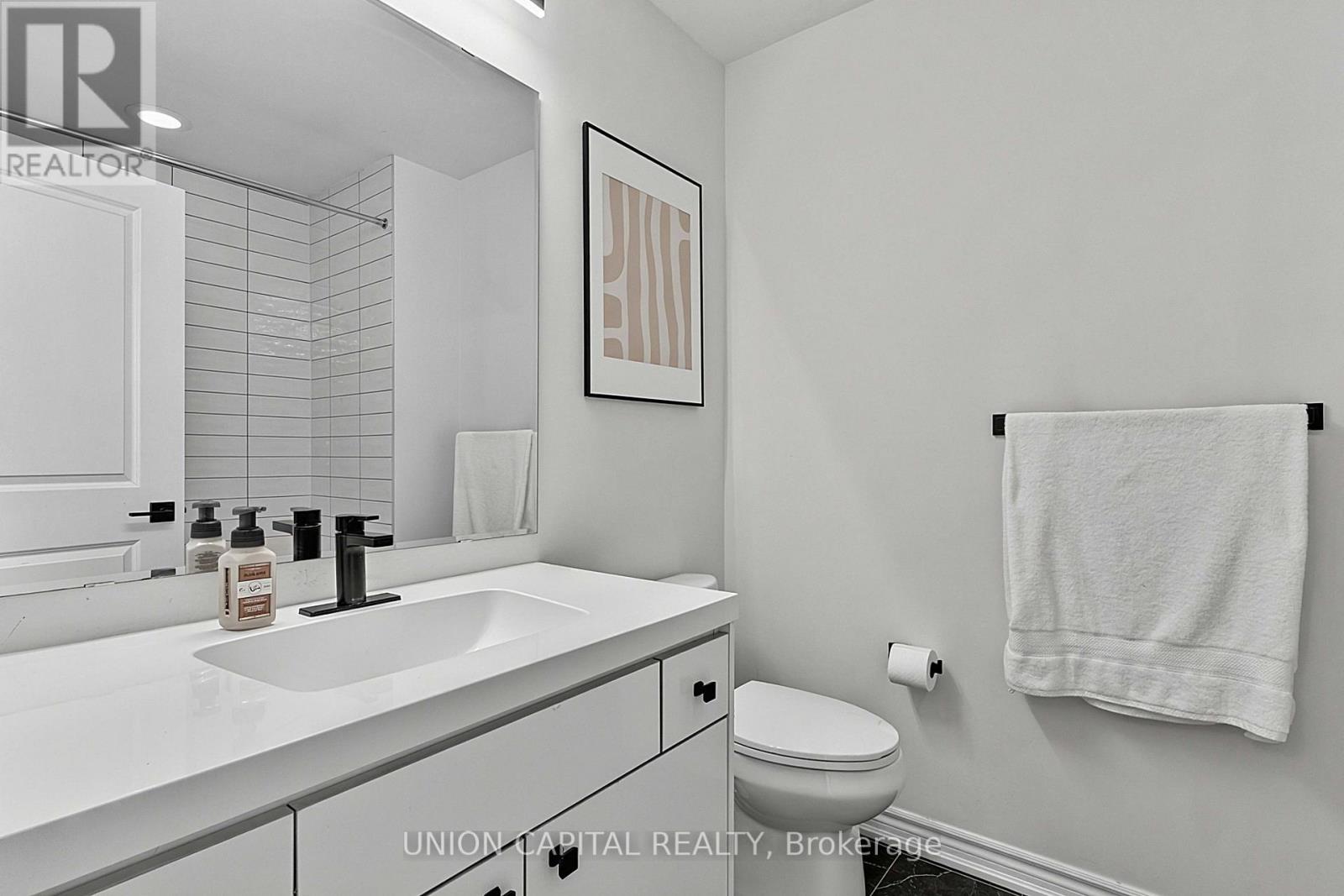 16 THOMAS FRISBY JR CRESCENT - 24