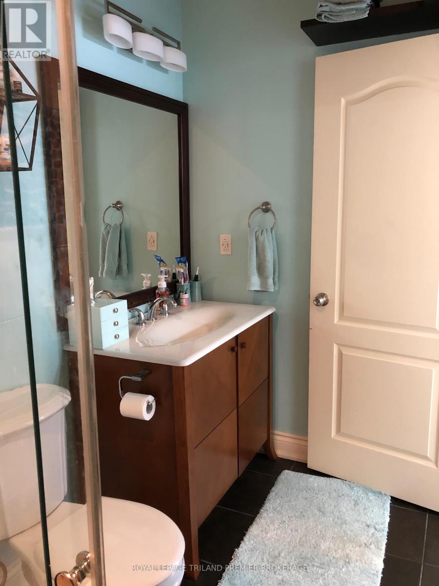 100 CENTRAL AVENUE - 35