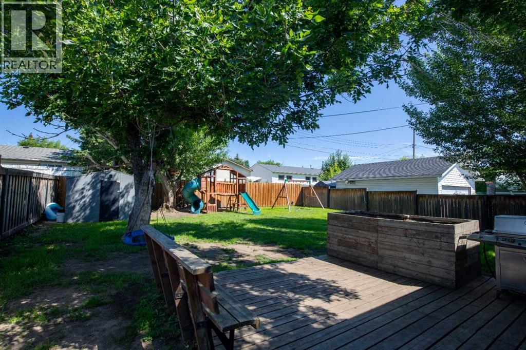 9224 107 Avenue — photo 20