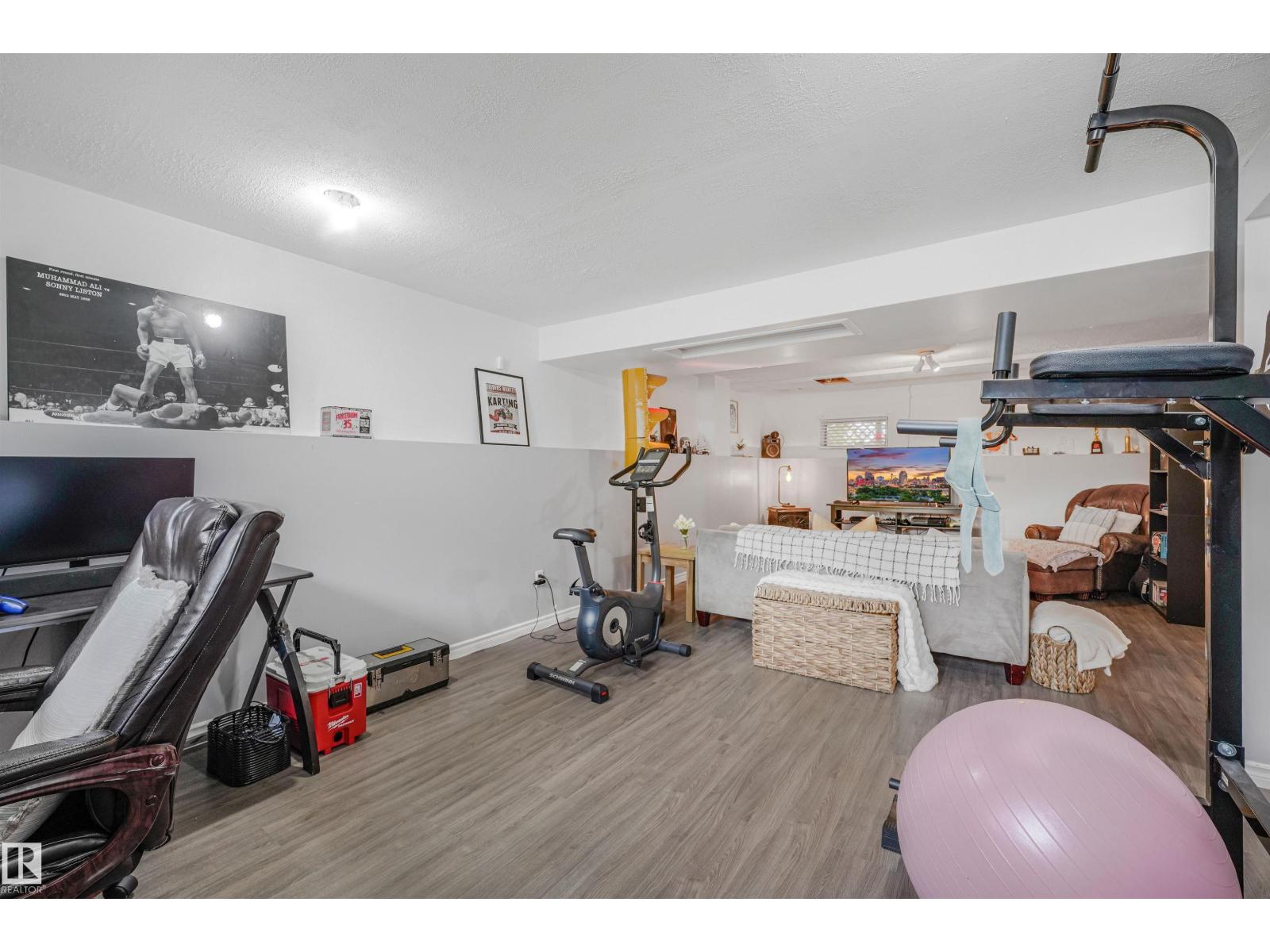 30 GREYSTONE CL - 38