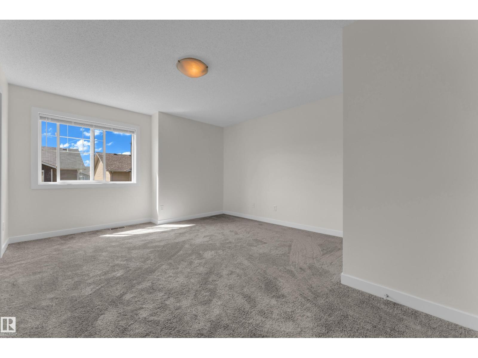 #64 14208 36 ST NW - 21