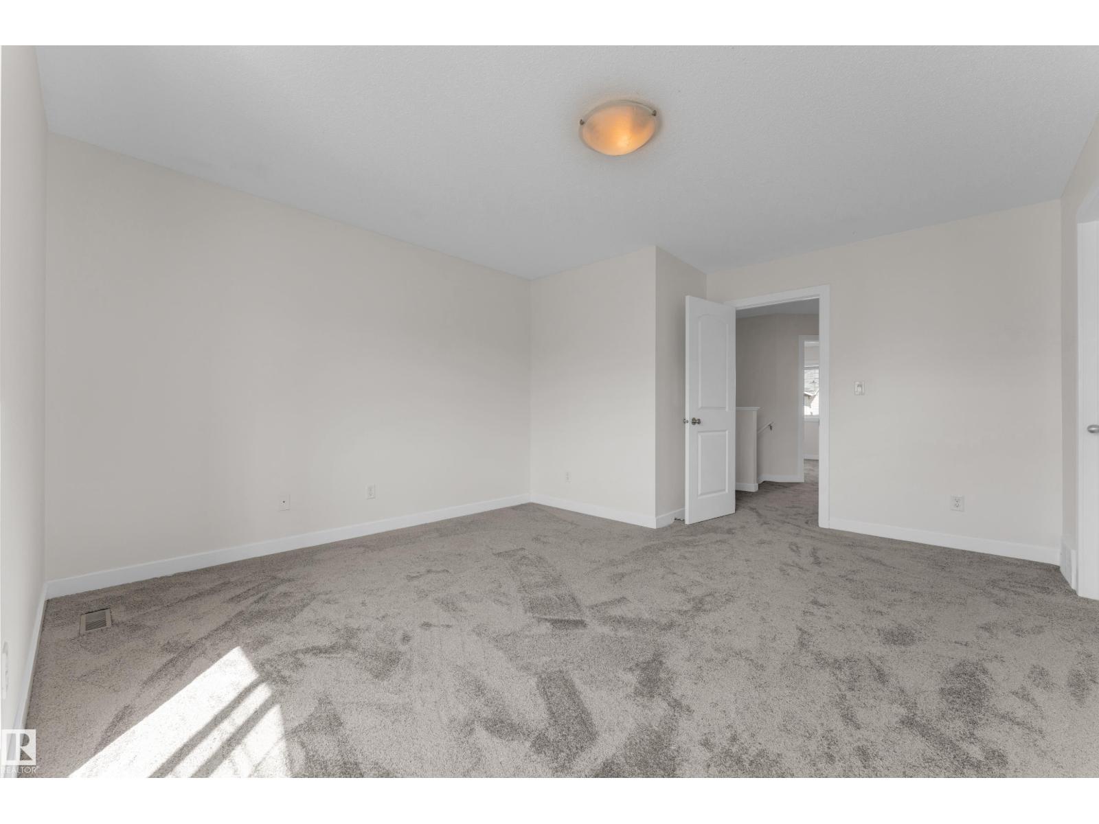 #64 14208 36 ST NW - 23