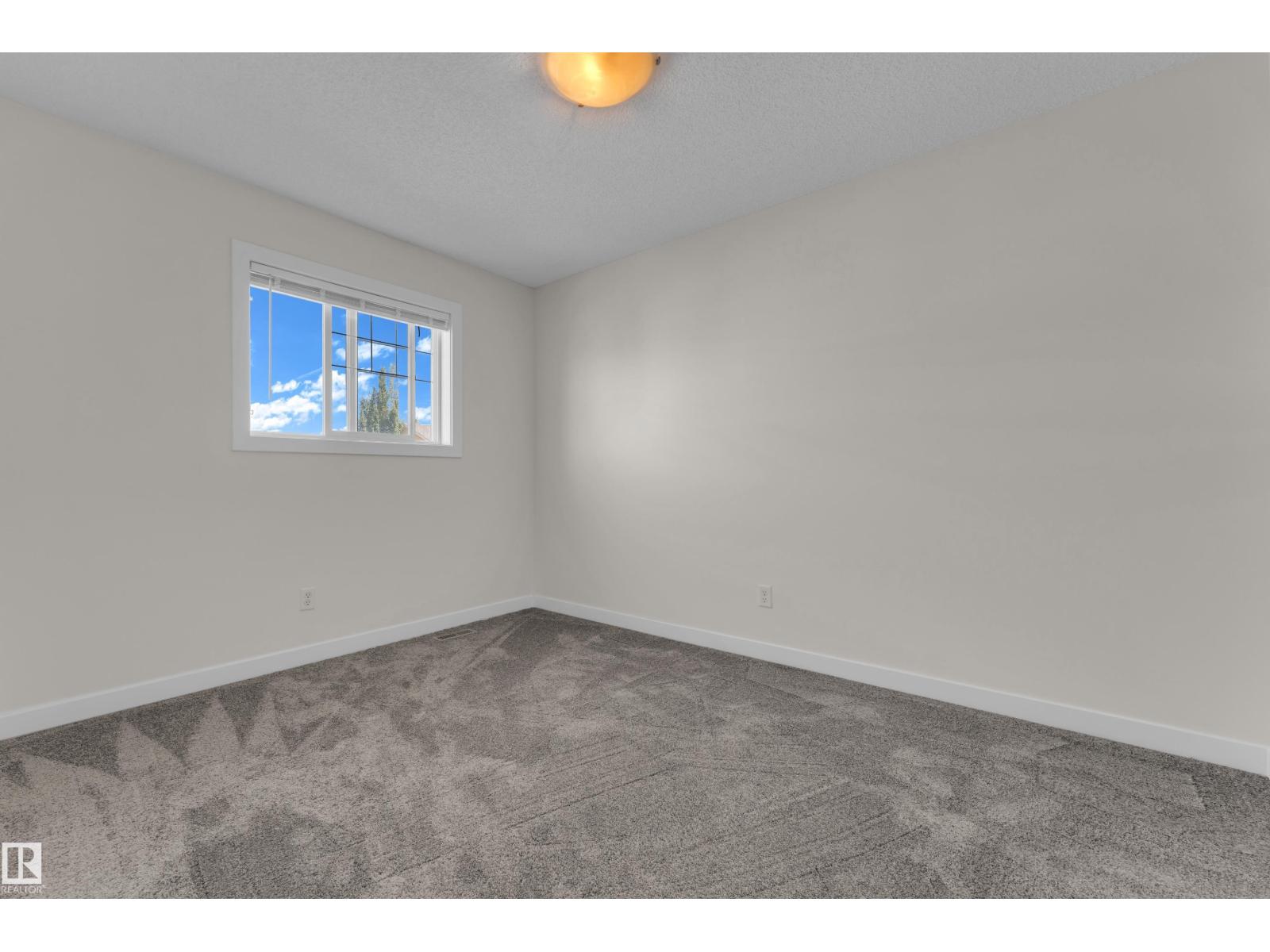 #64 14208 36 ST NW - 27