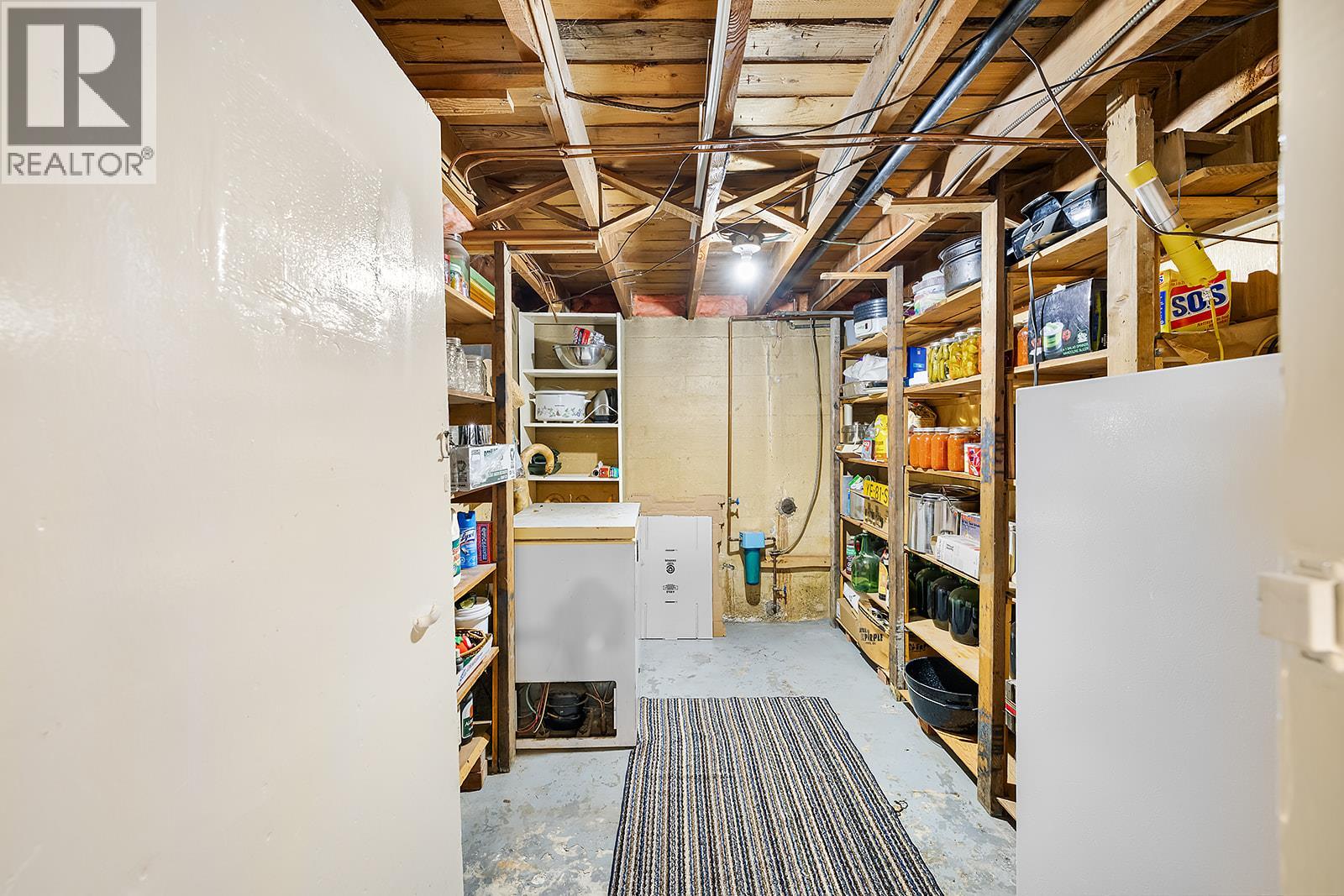 911 32nd Avenue S - 24