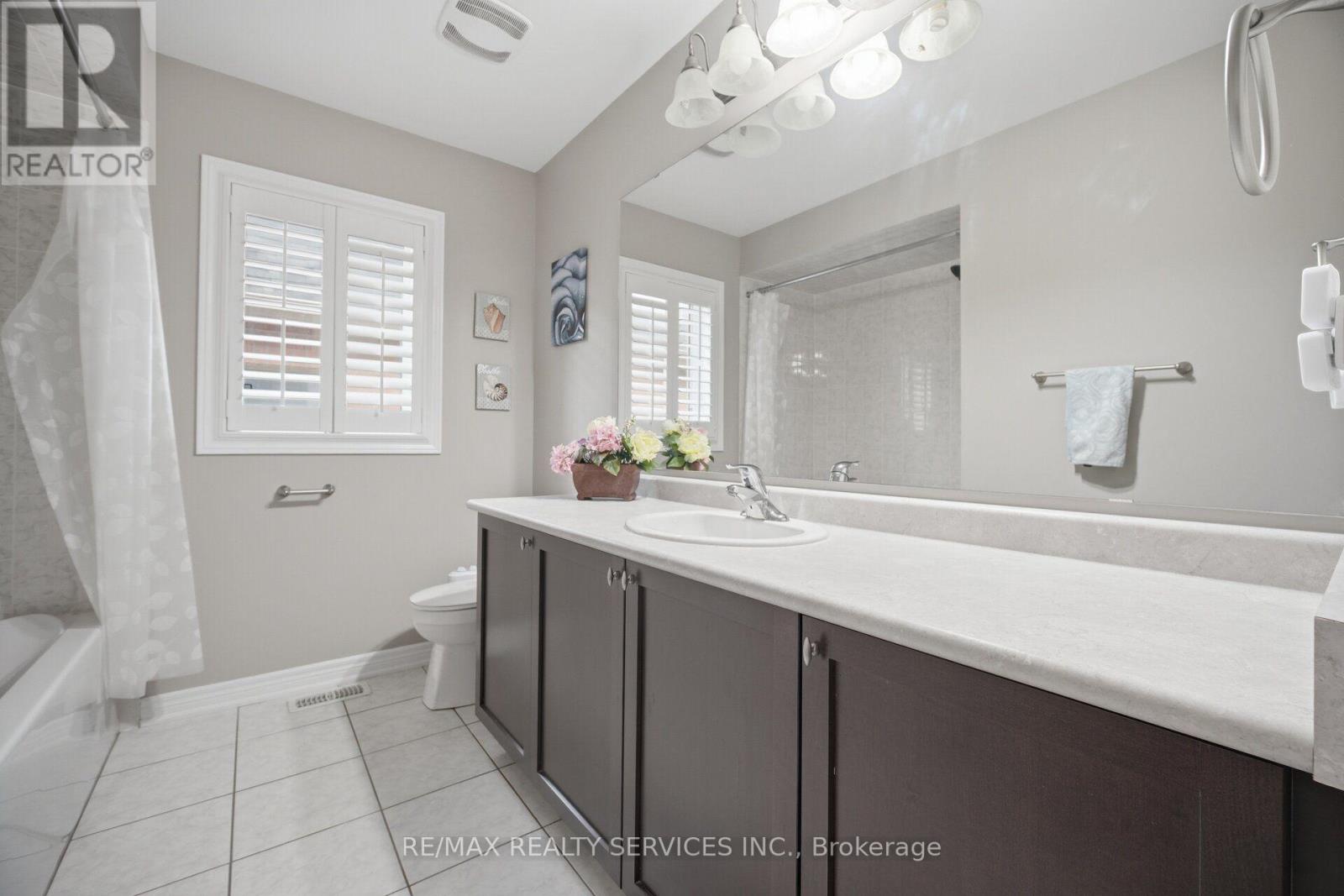 79 CEDARHOLME AVENUE - 32