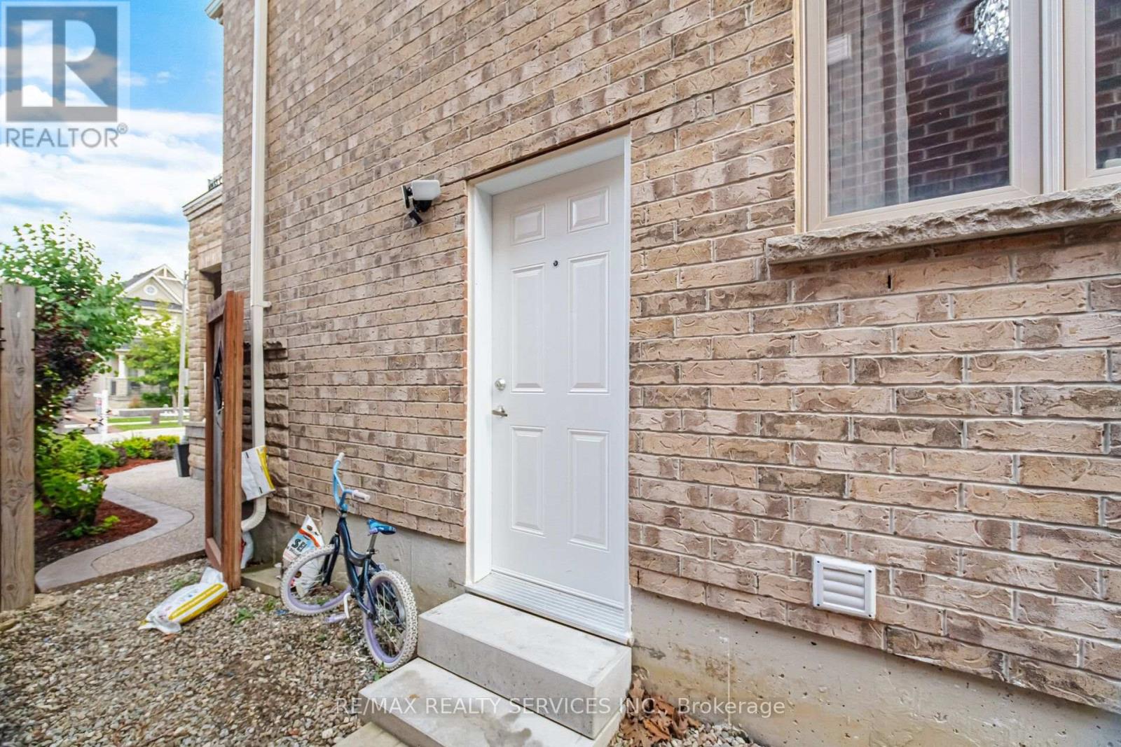 79 CEDARHOLME AVENUE - 43
