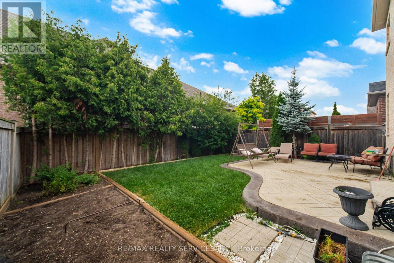 79 CEDARHOLME AVENUE - 44