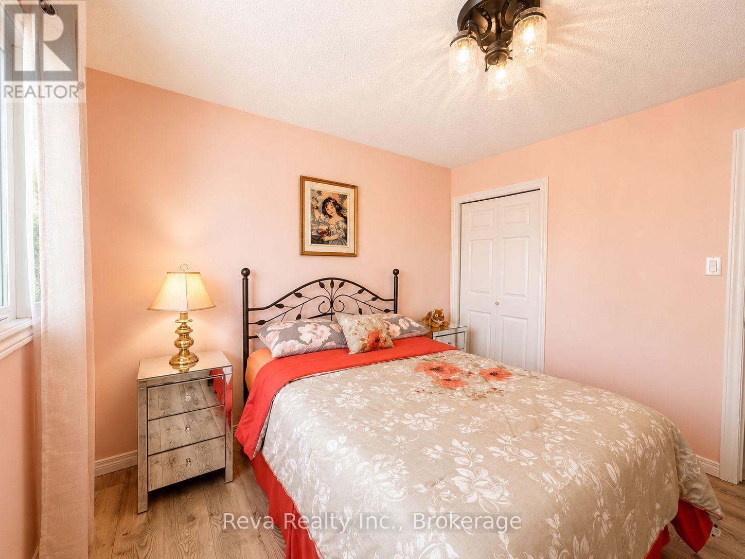 11 RIDGE ROAD - 20