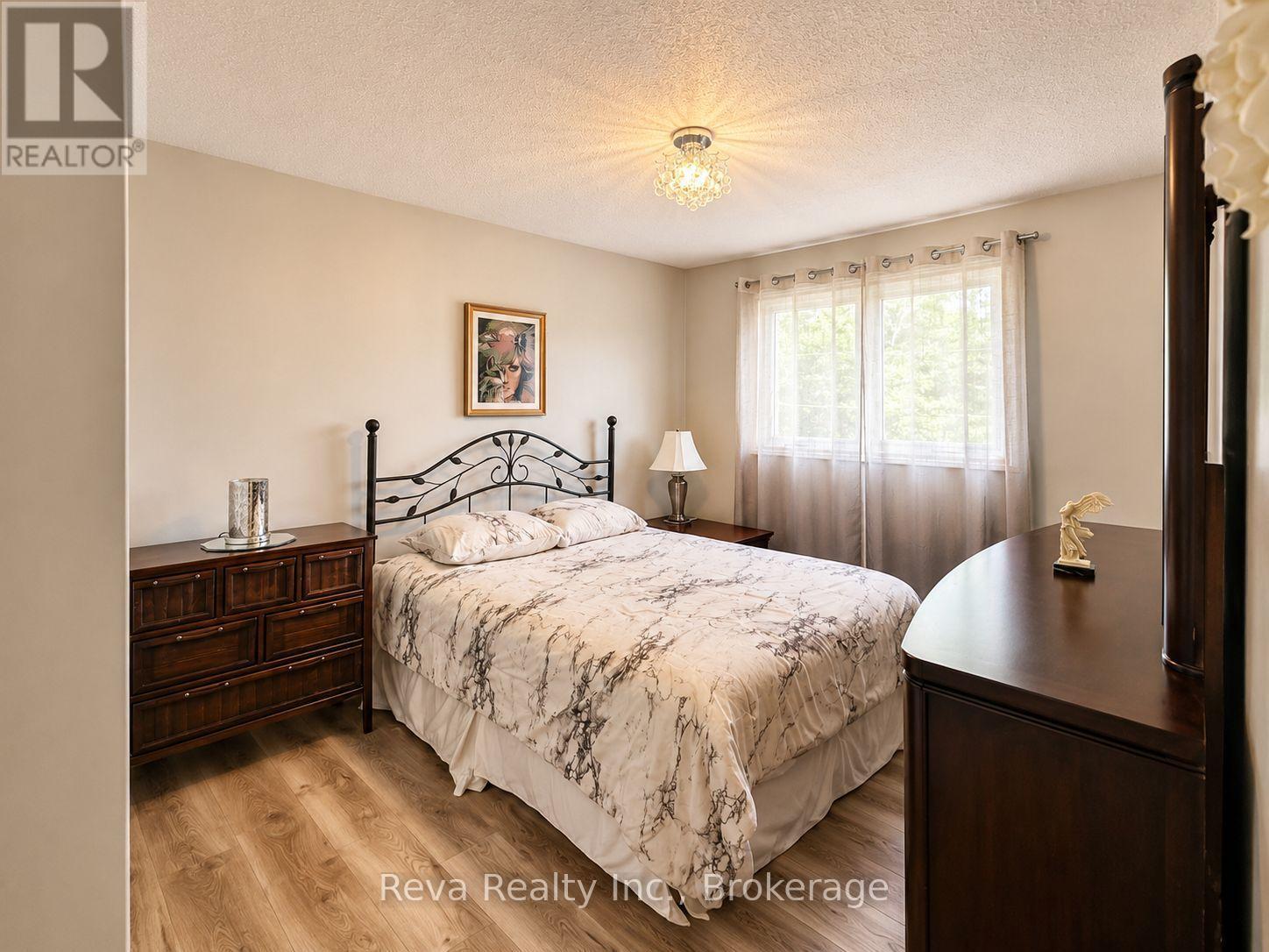 11 RIDGE ROAD - 22