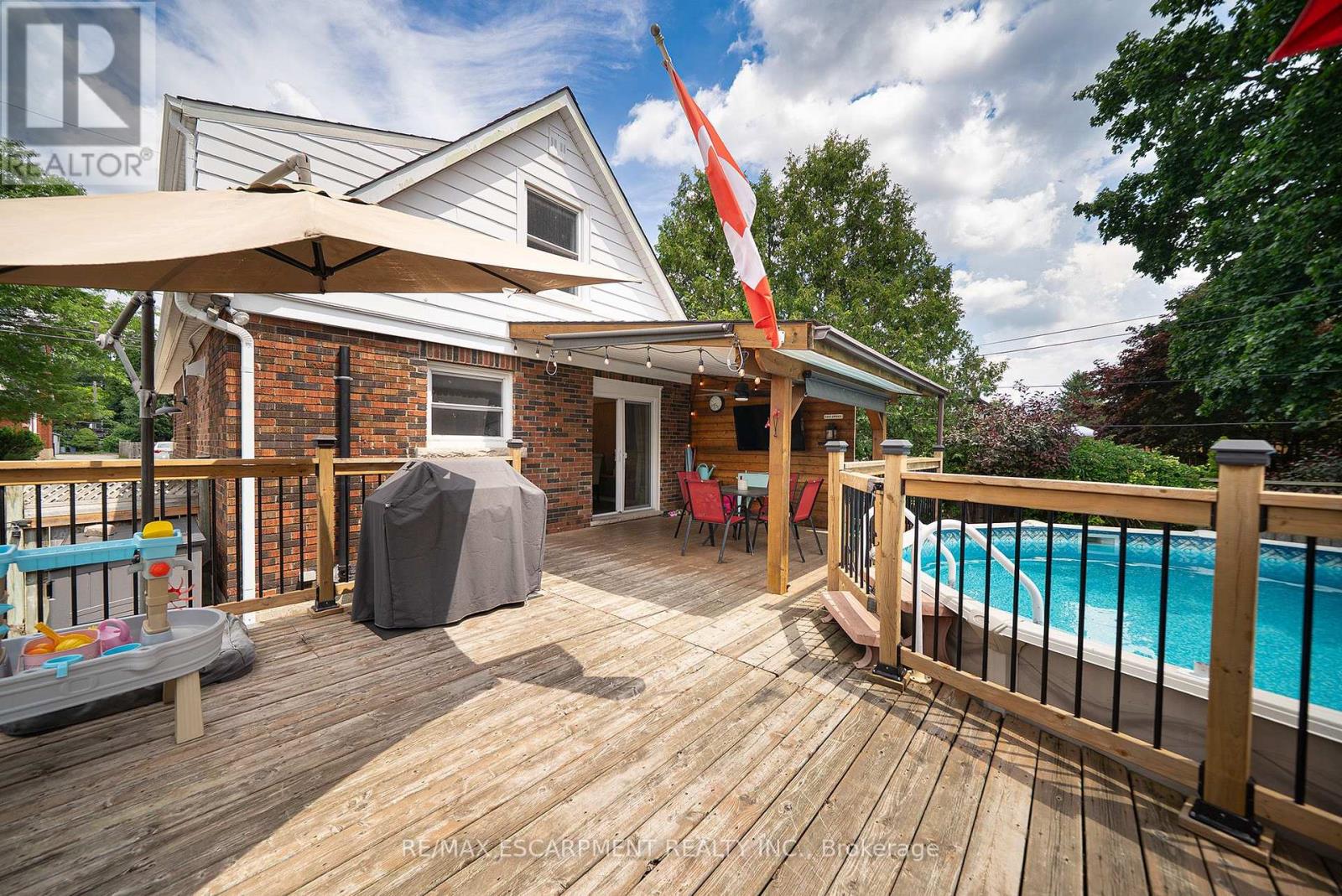22 BURWELL STREET - 33