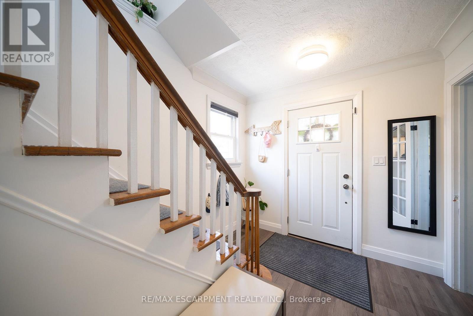22 BURWELL STREET - 5