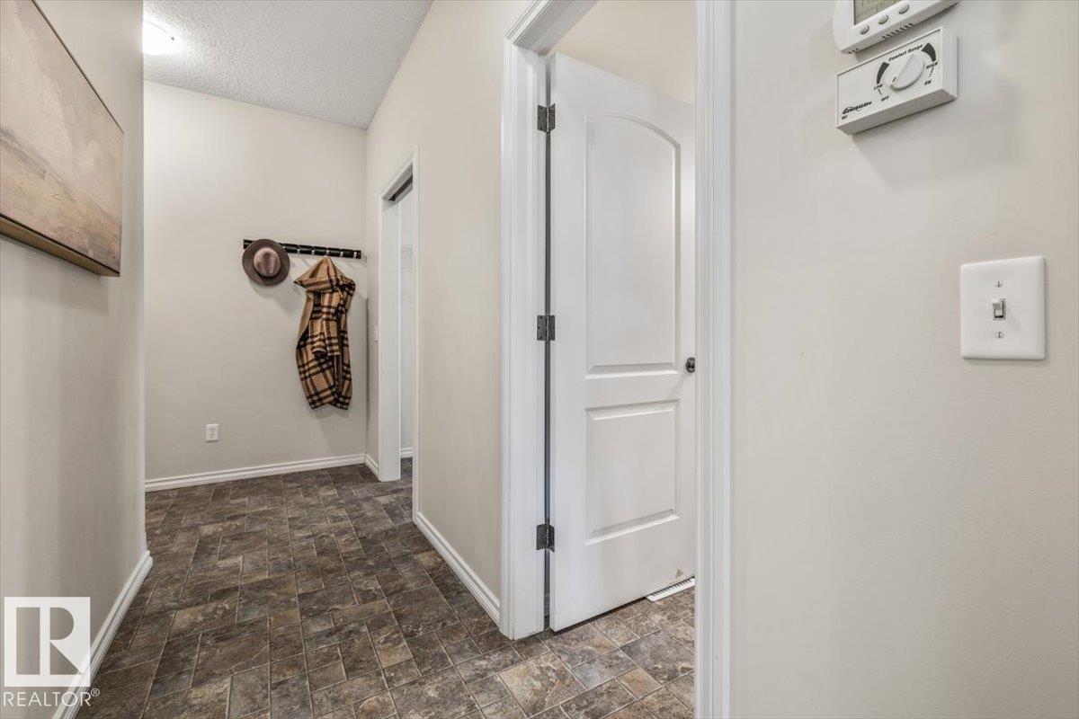 3056 SPENCE WD SW - 26