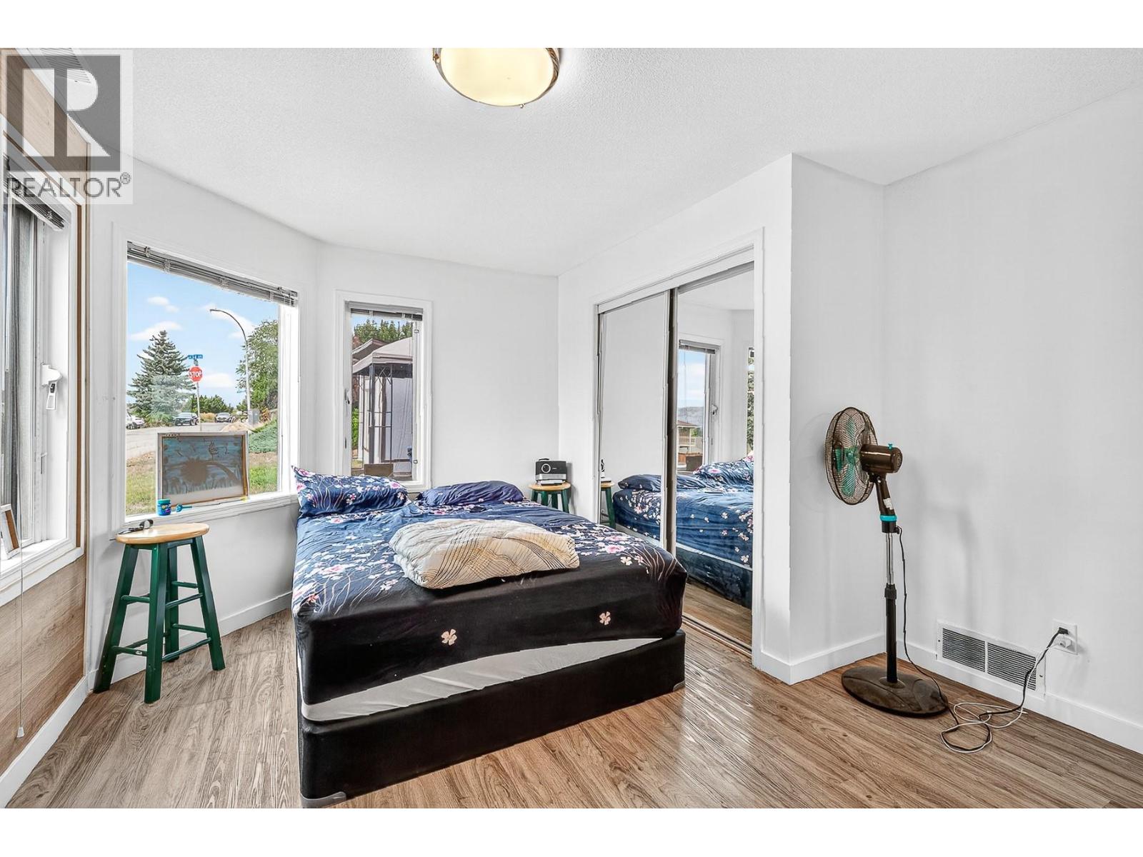 4221 Wellington Drive - 45