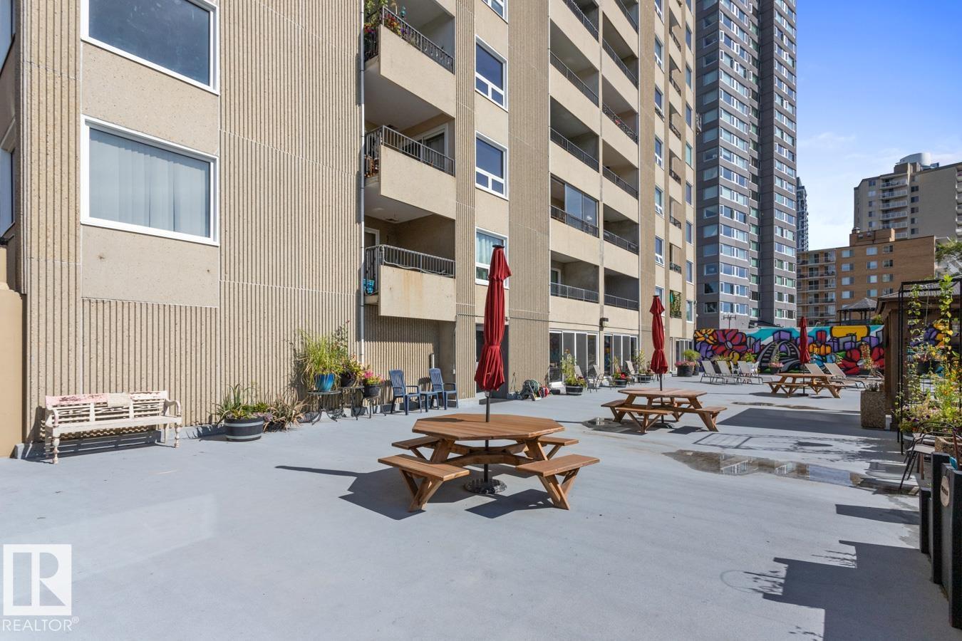 #602 12303 JASPER AV NW - 30