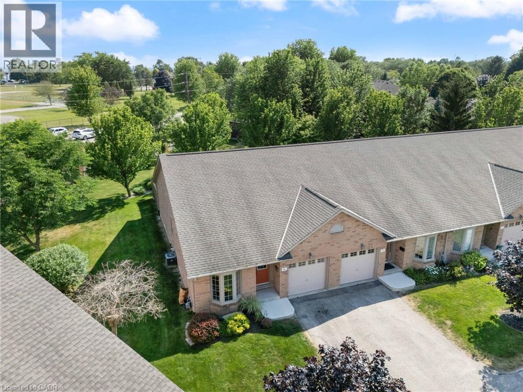 #16 19 SOMERSET Drive - 2