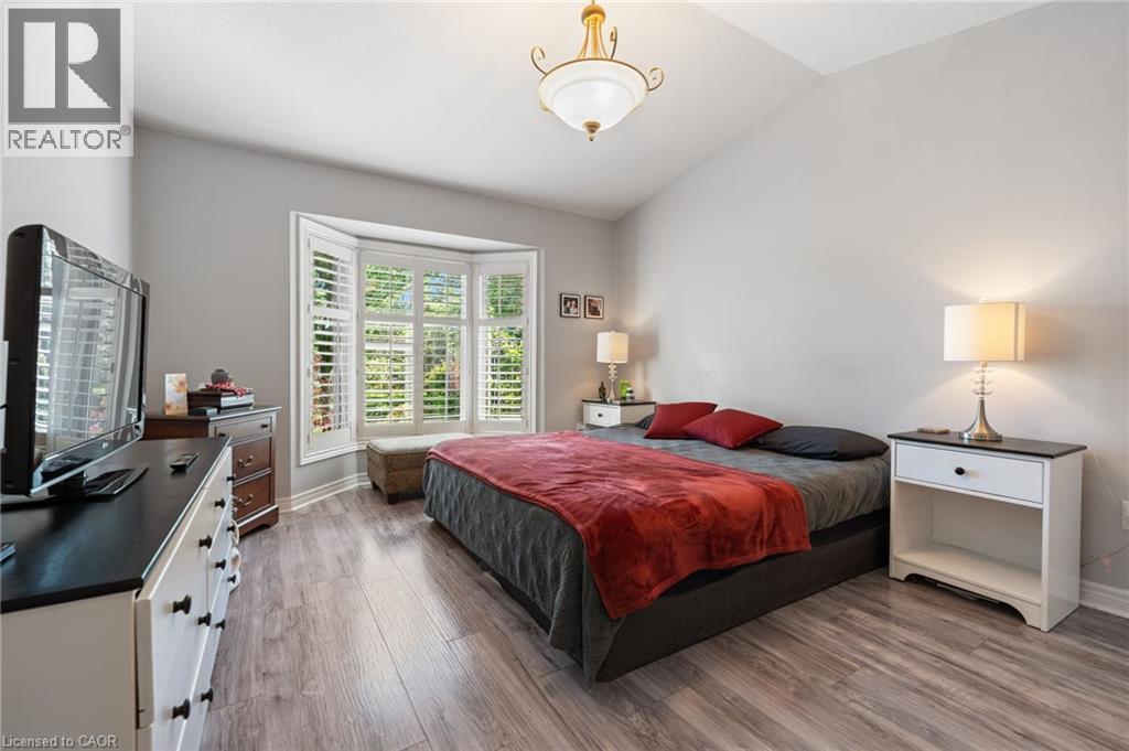 #16 19 SOMERSET Drive - 20