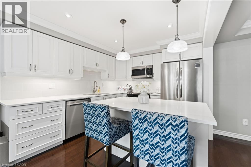 #33 22 SPRING CREEK Drive - 18