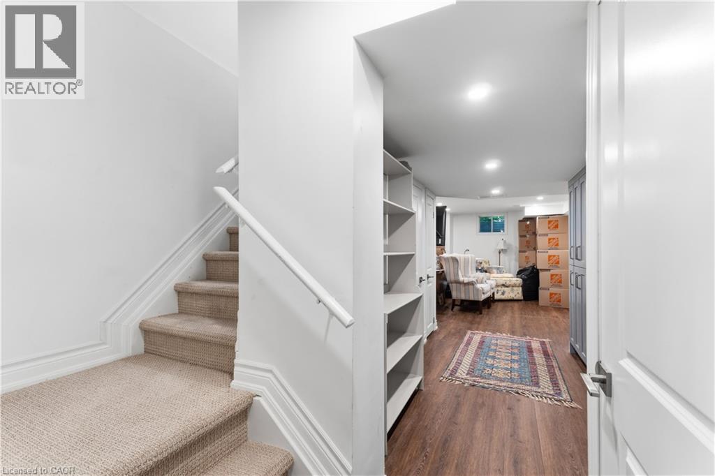 #33 22 SPRING CREEK Drive - Image 35