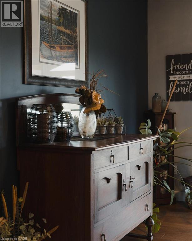 401372 GREY RD 4 - Image 16