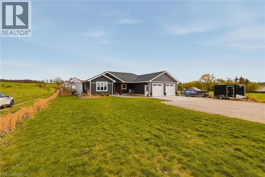 401372 GREY RD 4 - Image 44