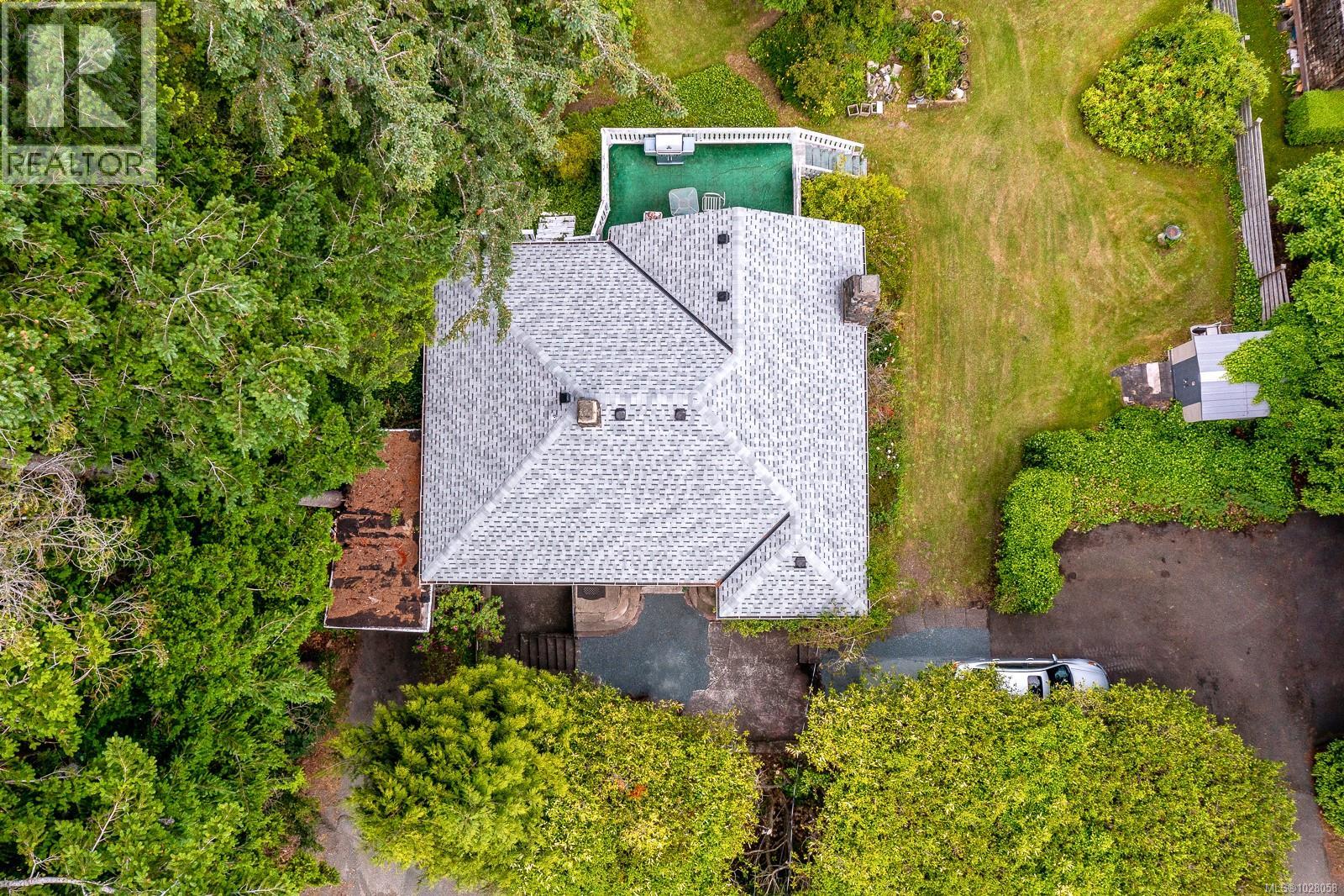 3508 Island Hwy S - 25