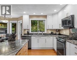 Family room - 779 Mulholland Dr, Parksville, BC V9P2K4 Photo 11