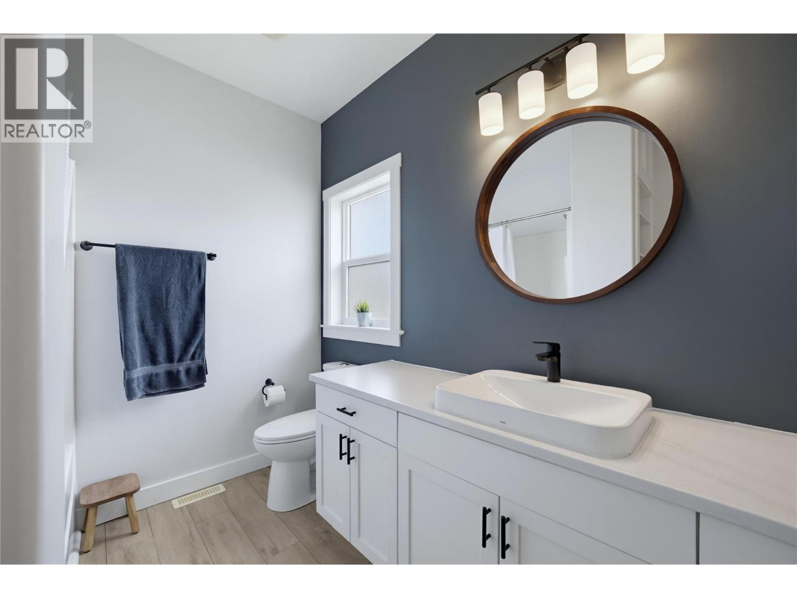 #23 801 20 Street NE - 17