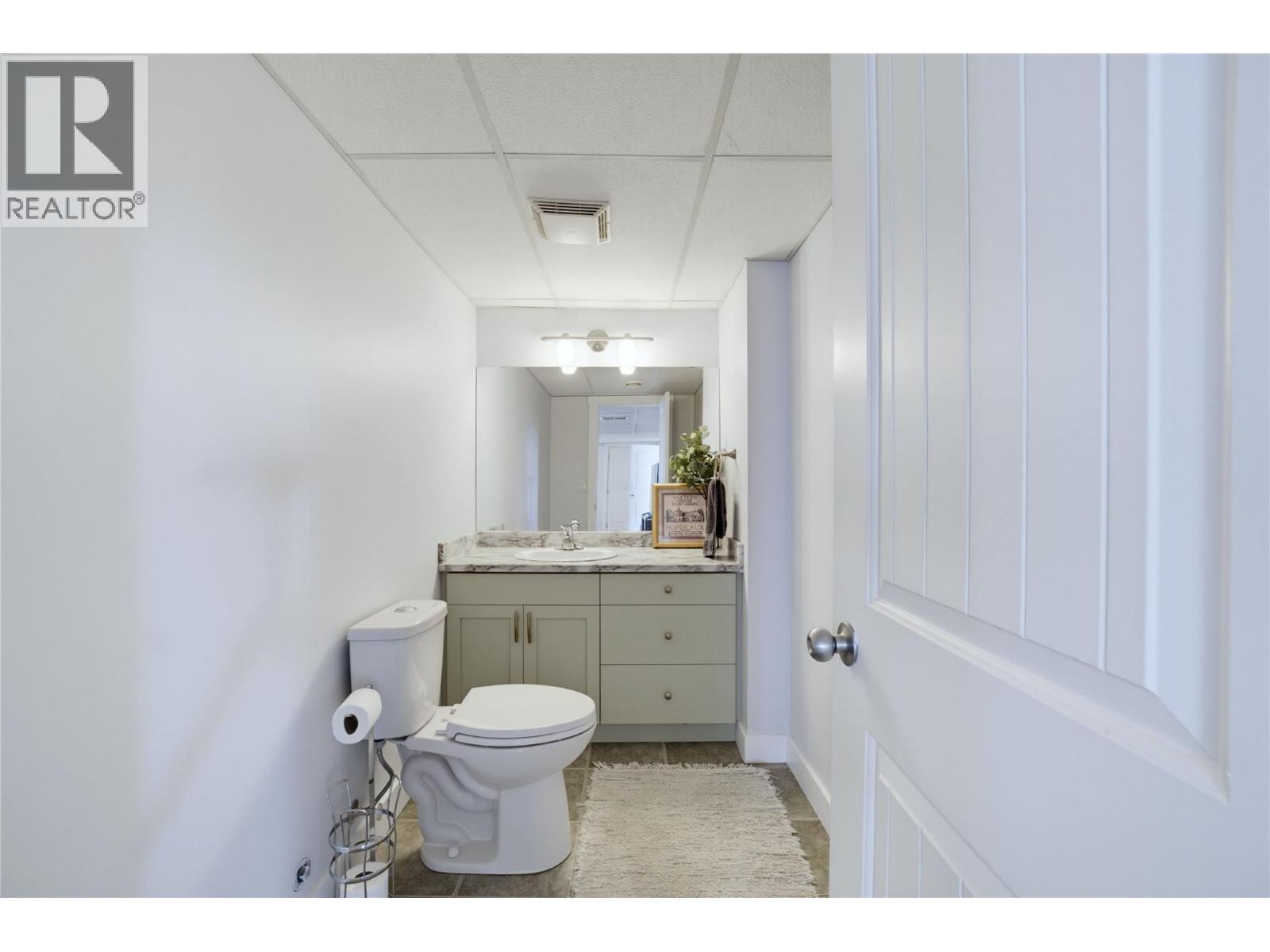 #23 801 20 Street NE - 5