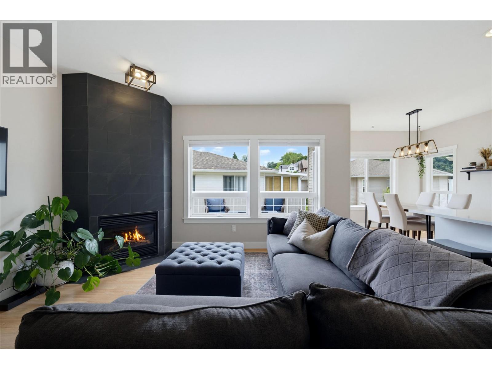#23 801 20 Street NE - 20