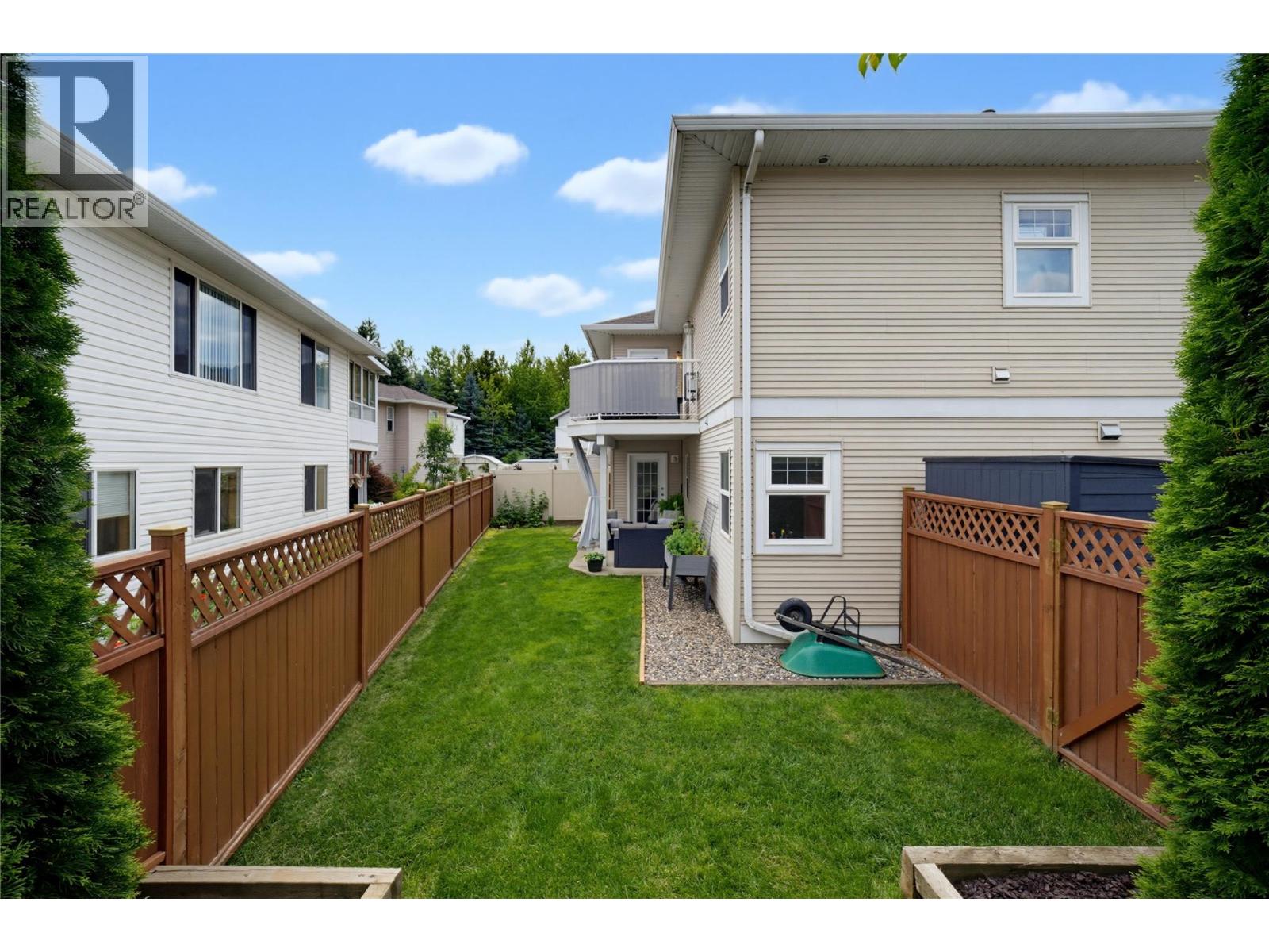 #23 801 20 Street NE - 38