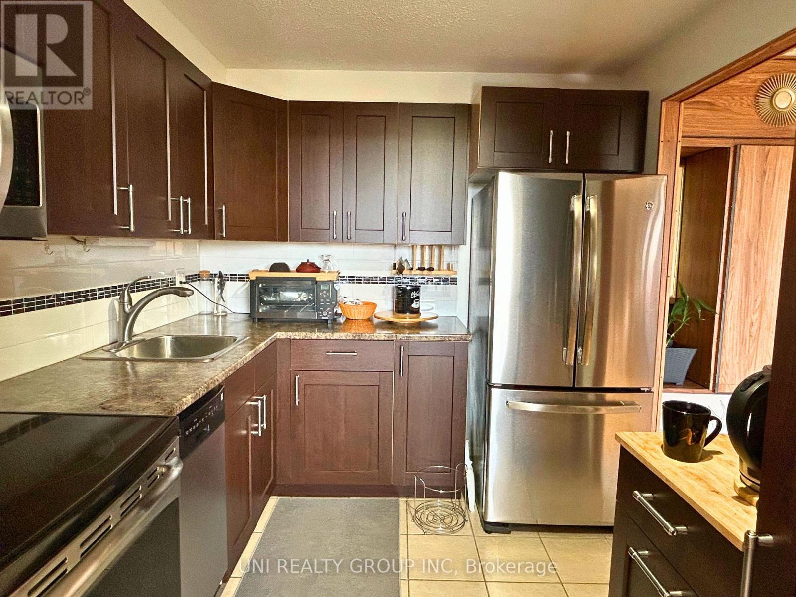 #417 3100 CARLING AVENUE - 11