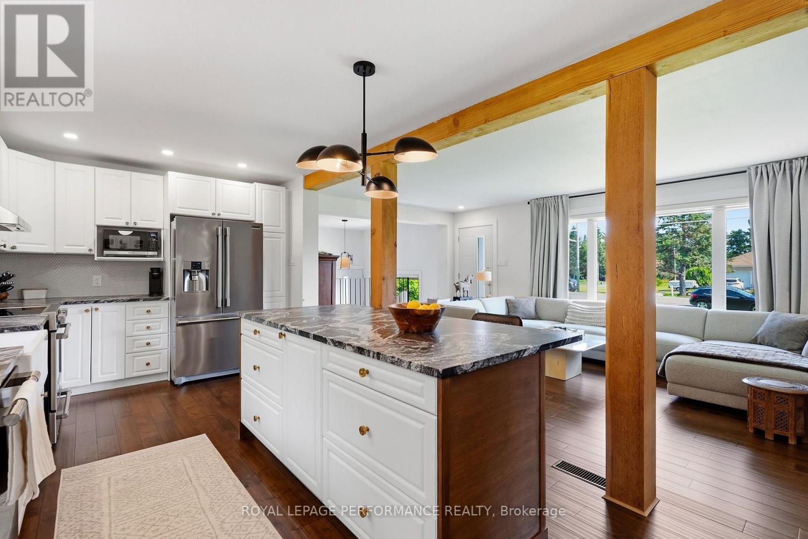 3786 FRONT ROAD - 9