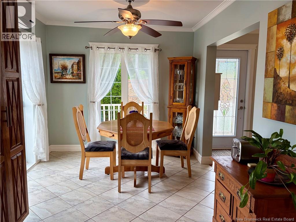 191 Renfrew - 9