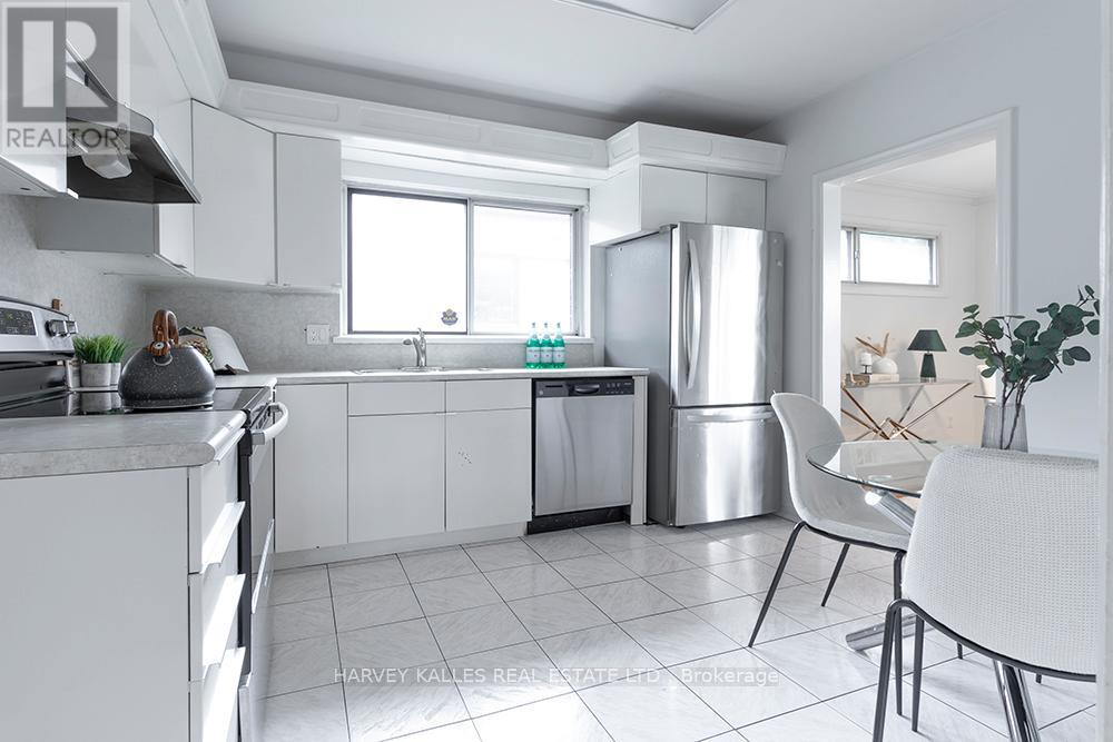 135 COMBE AVENUE - 15