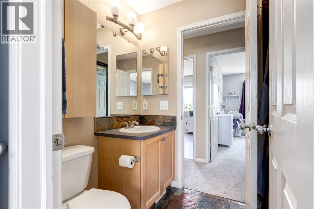 51 Covepark Square NE - 19