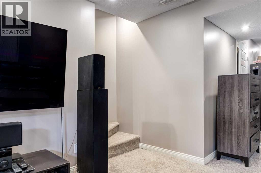 51 Covepark Square NE - 23