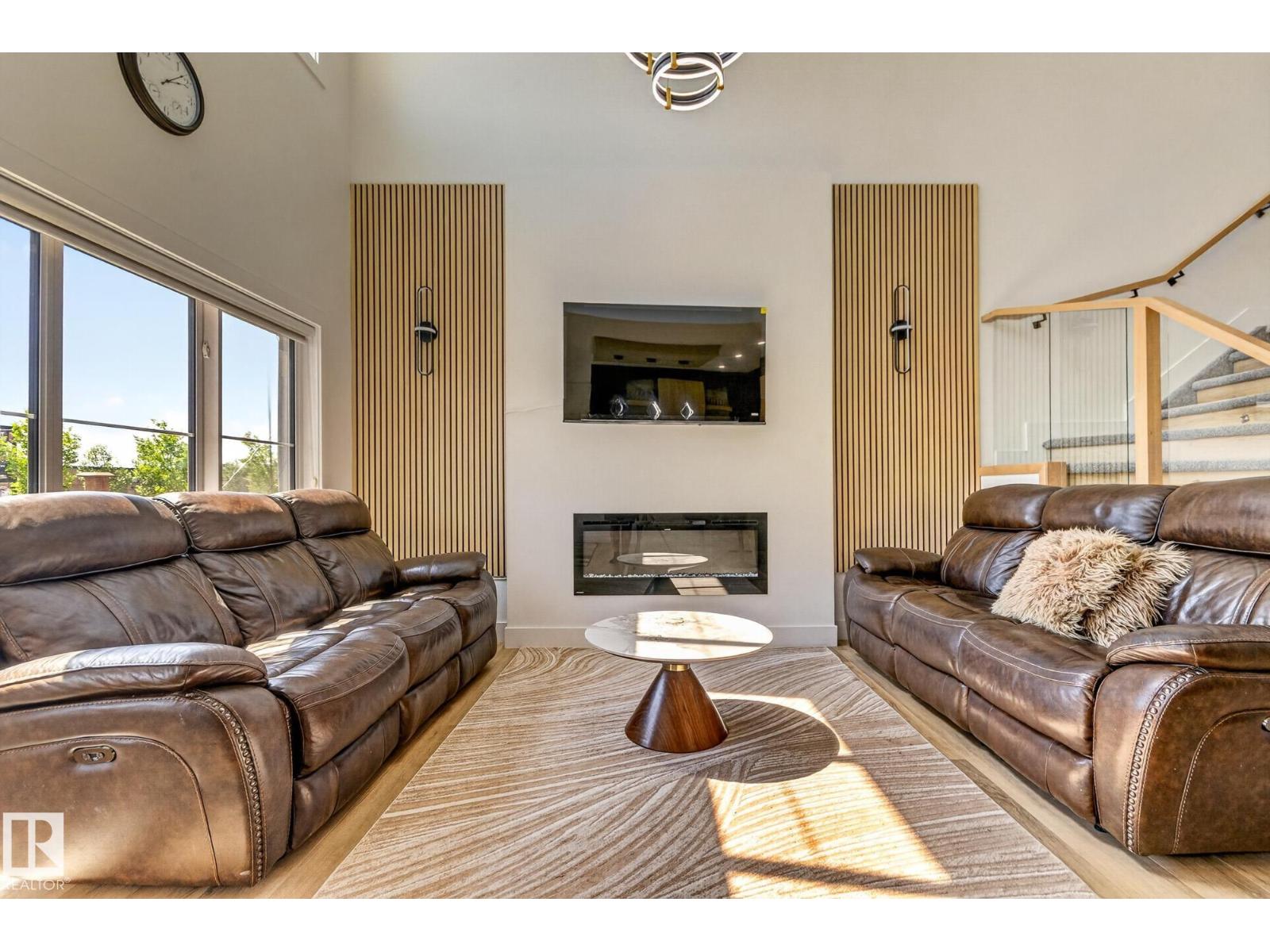 4739 168 AV NW - 13