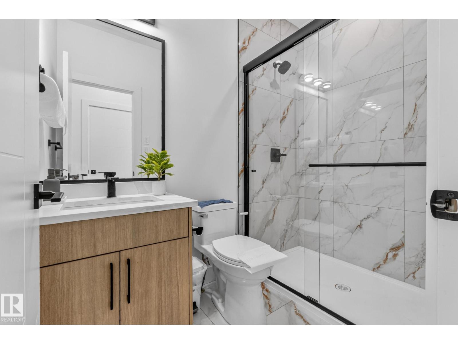 4739 168 AV NW - 17