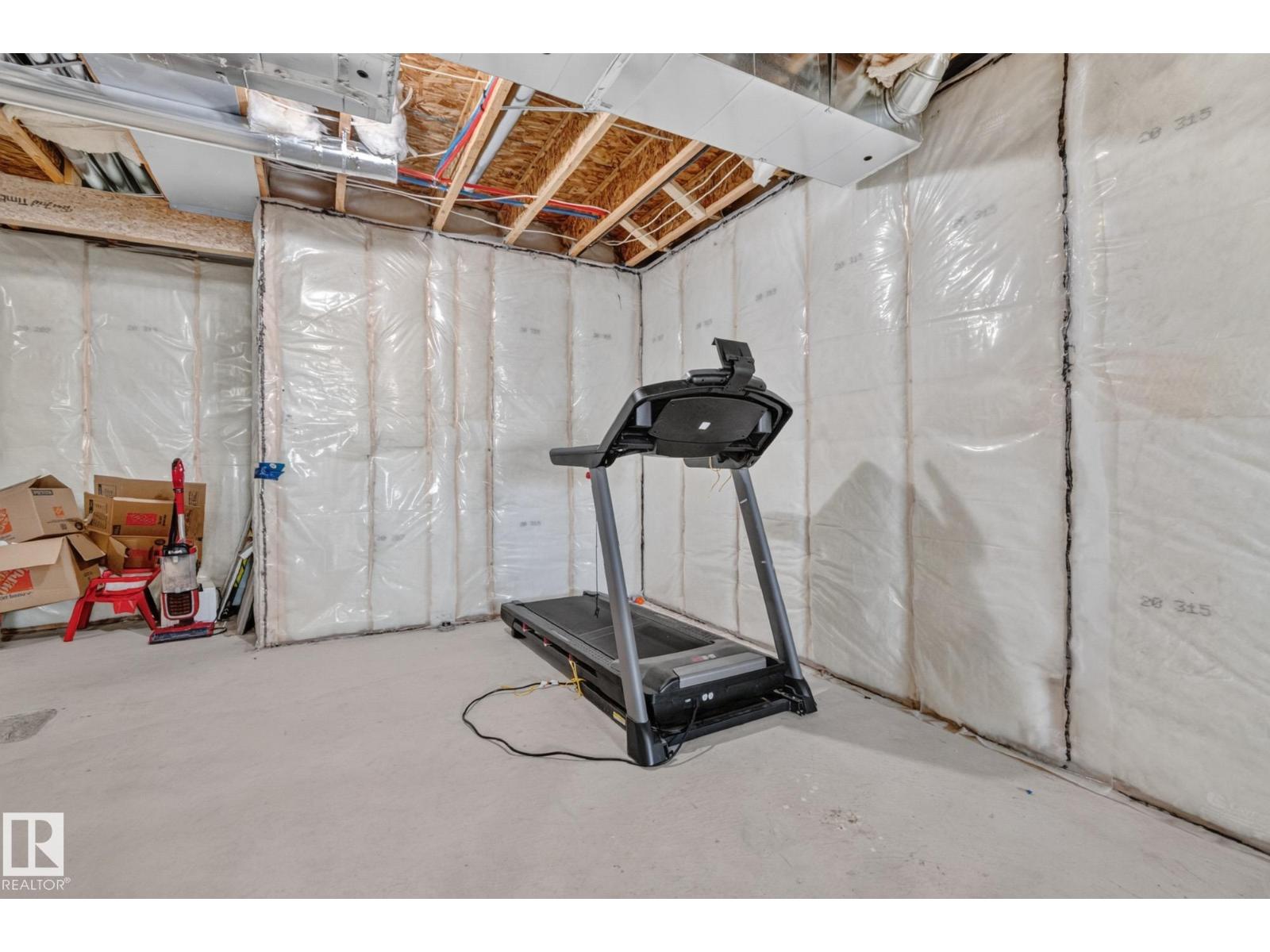 4739 168 AV NW - 32