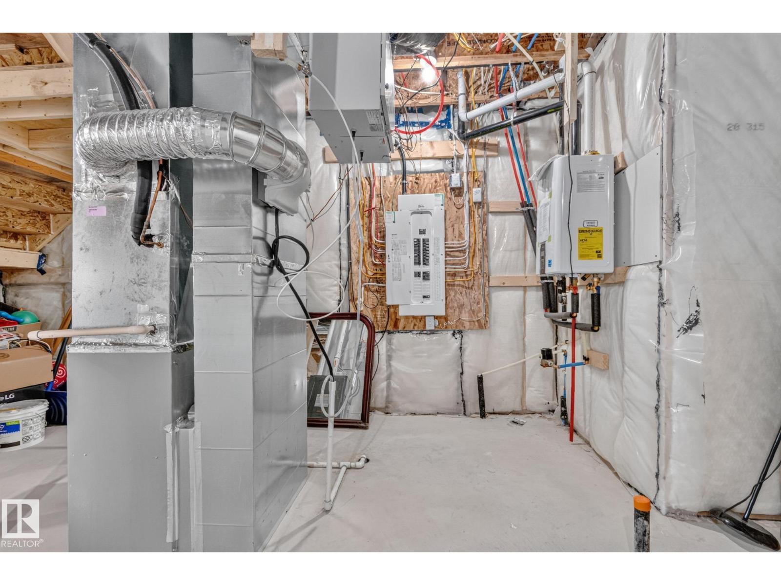 4739 168 AV NW - 34