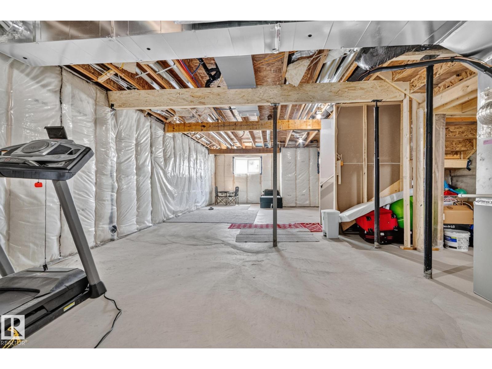 4739 168 AV NW - 35