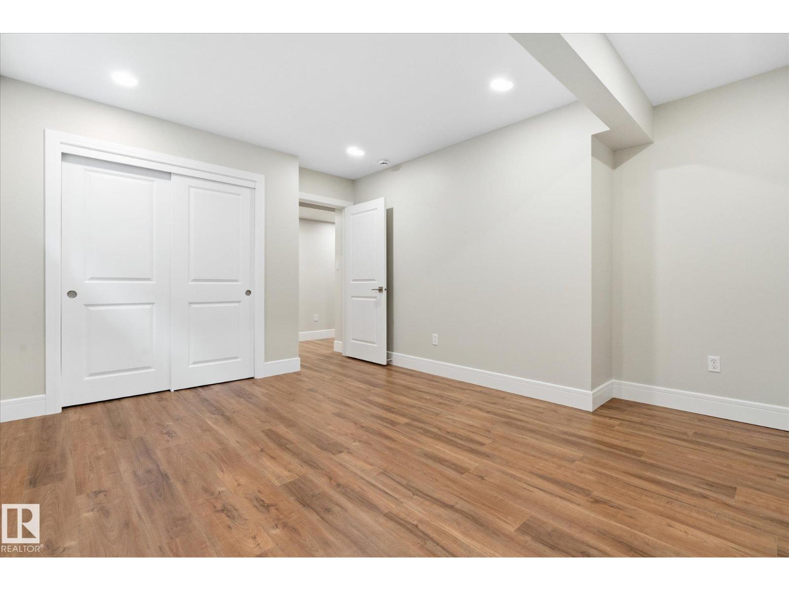 27 HICKORY RD - 44